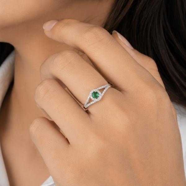 925 Sterling Silver Green Stone Halo Ring for Women | Split Band CZ Ring | Saanvi Silver R0873