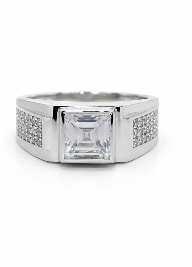 925 Sterling Silver White Solitaire Gents Ring | Classic Men’s Silver Ring R0006