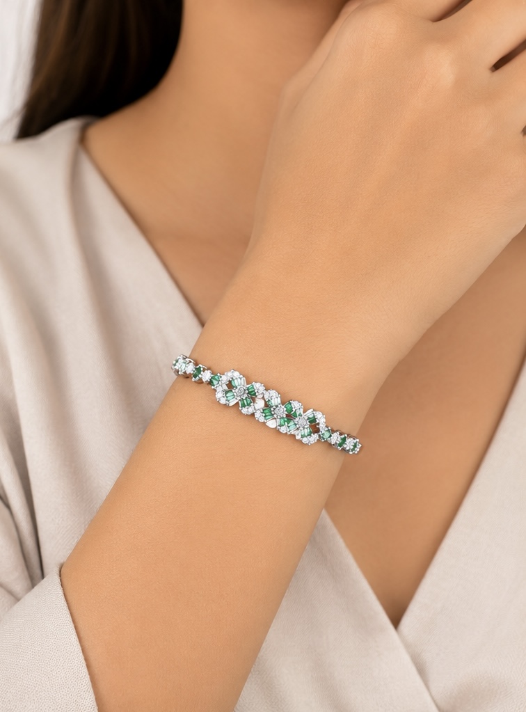 Emerald Green Stone Silver Bracelet Kada for Women | 925 Sterling Silver BR032